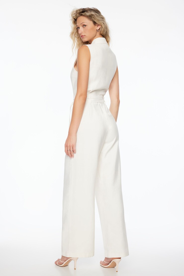 Sleeveless Utility Jumpsuit With Belt Sea Salt Beige large