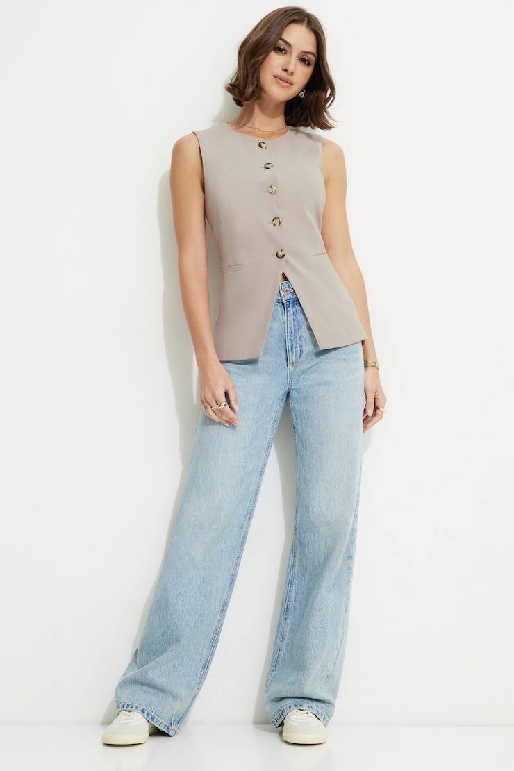 Emery Round Neck Flyaway Vest Soft Angora large