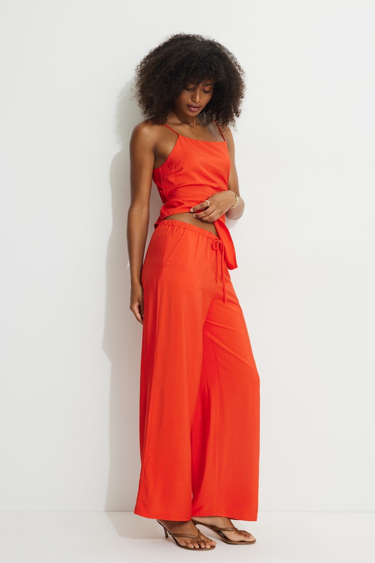 Pantalon à cordon et jambe large