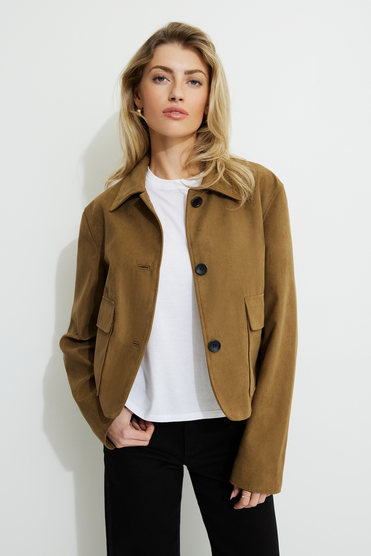 Cropped Faux Suede Jacket – Dynamite – Brown