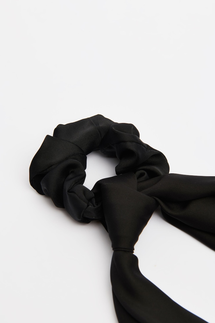 Scrunchie Scarf Jet Black large