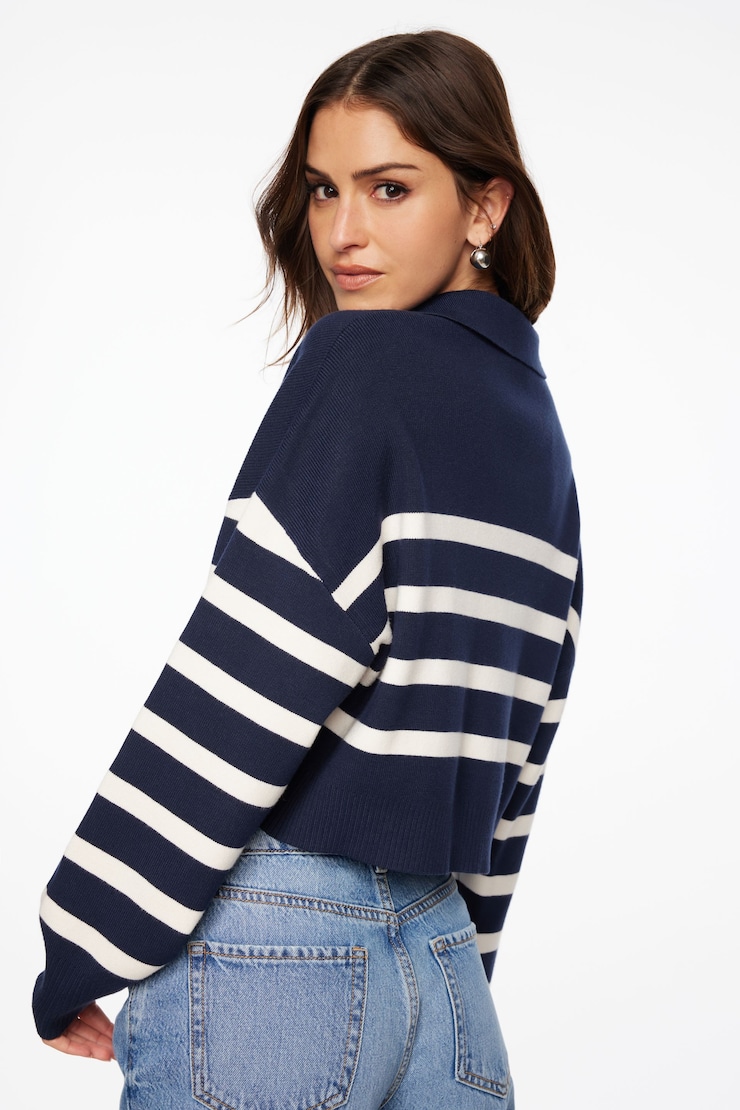 ハイク STRIPED SWEATER CROP TOP ニット セーター 紺 Cropped Polo Sweater Blue | Dynamite