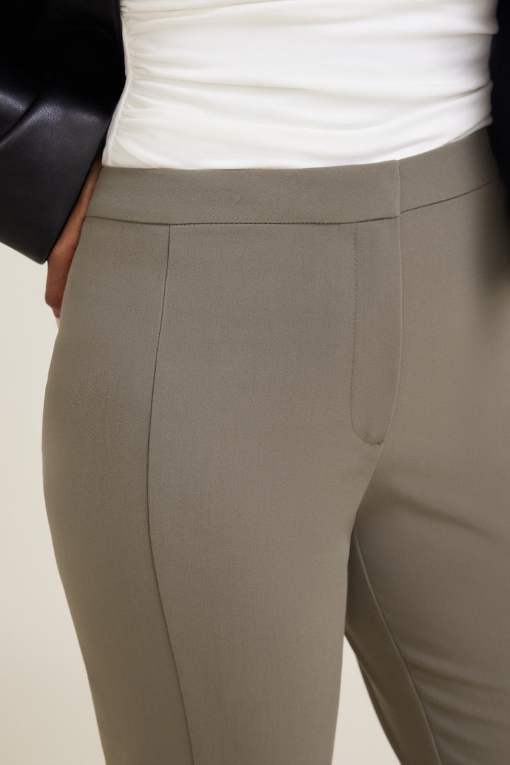 Sloan Slim Fit Pants Falcon Brown large