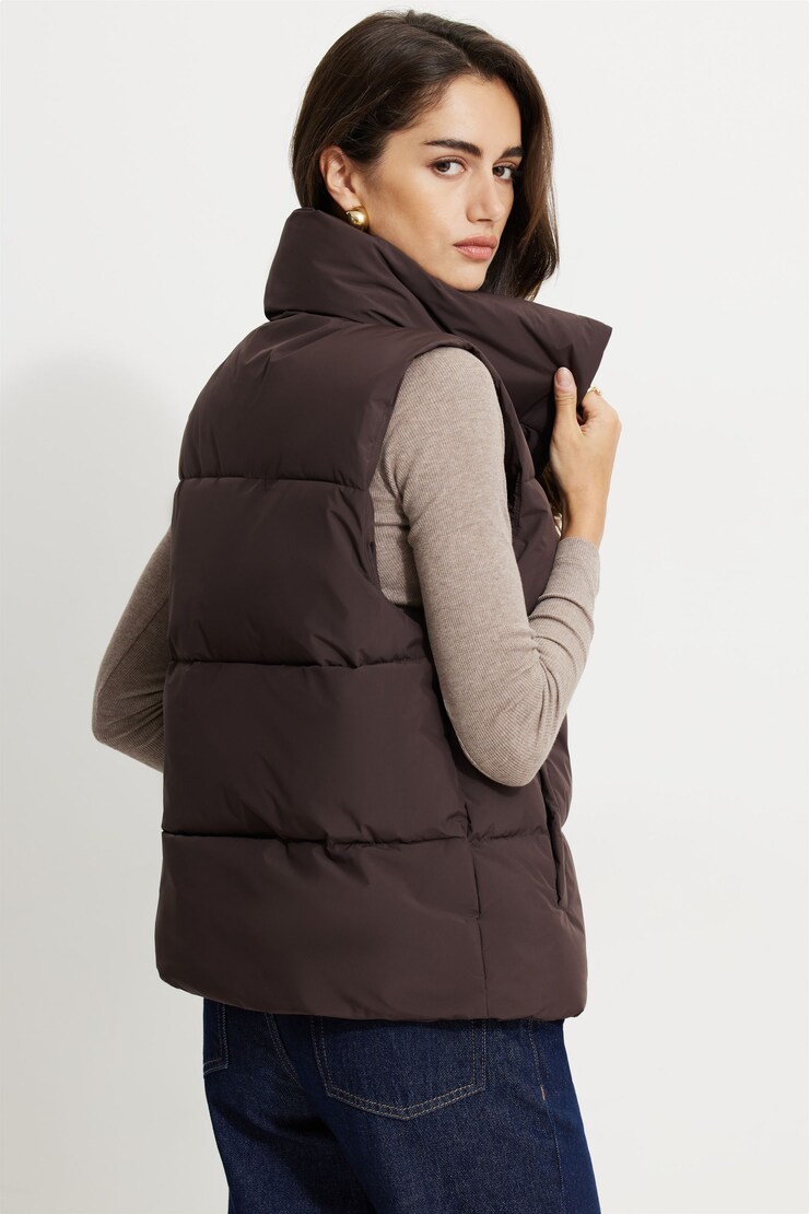 Quilted Puffer Vest Java large