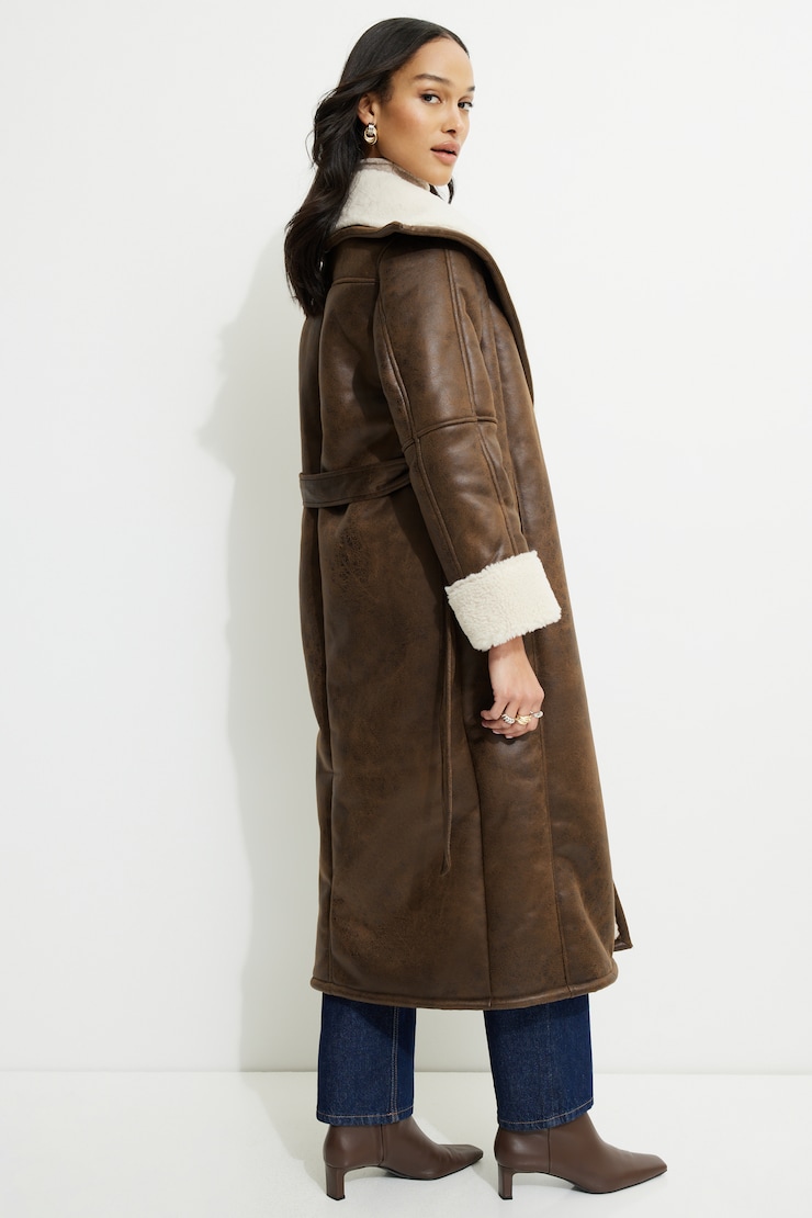 Sherpa Faux Leather Wrap Coat Java/Rainy Day large