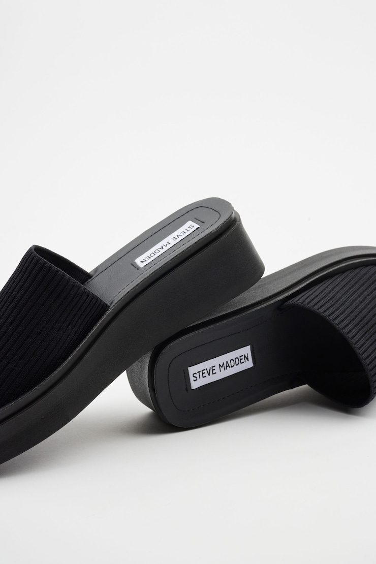 STEVE MADDEN Sandales à plateforme Balanced, Noir encre, large