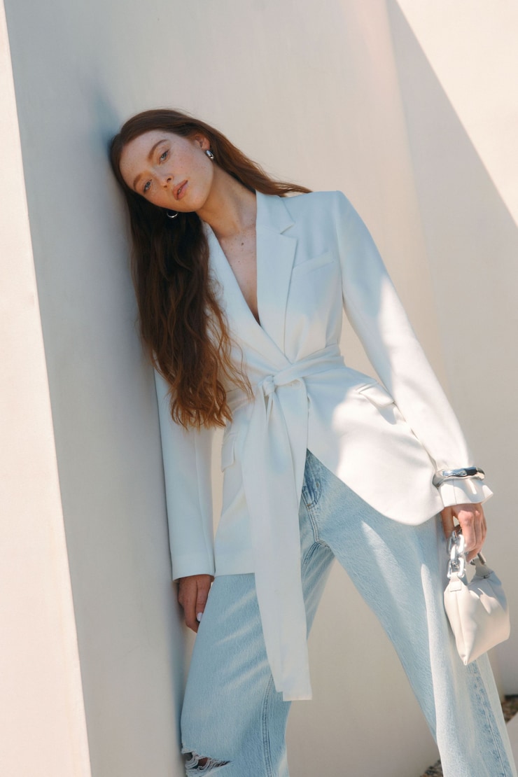 Leia Belted Blazer 