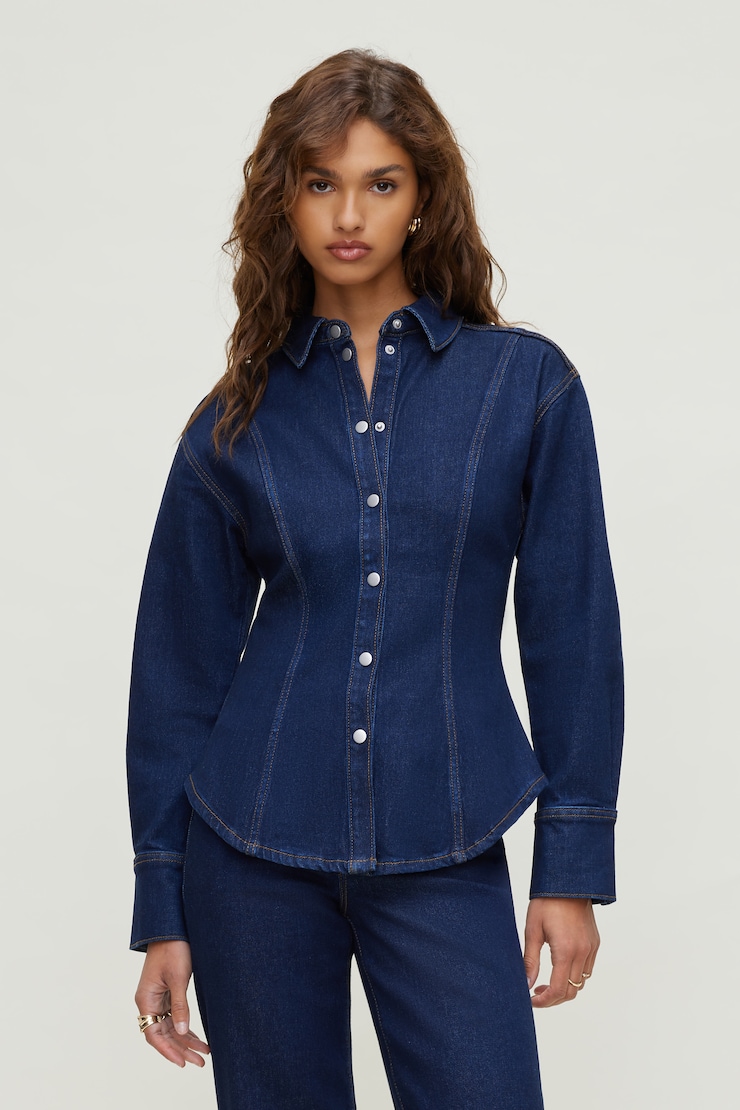 Chemise en denim cintrée extensible