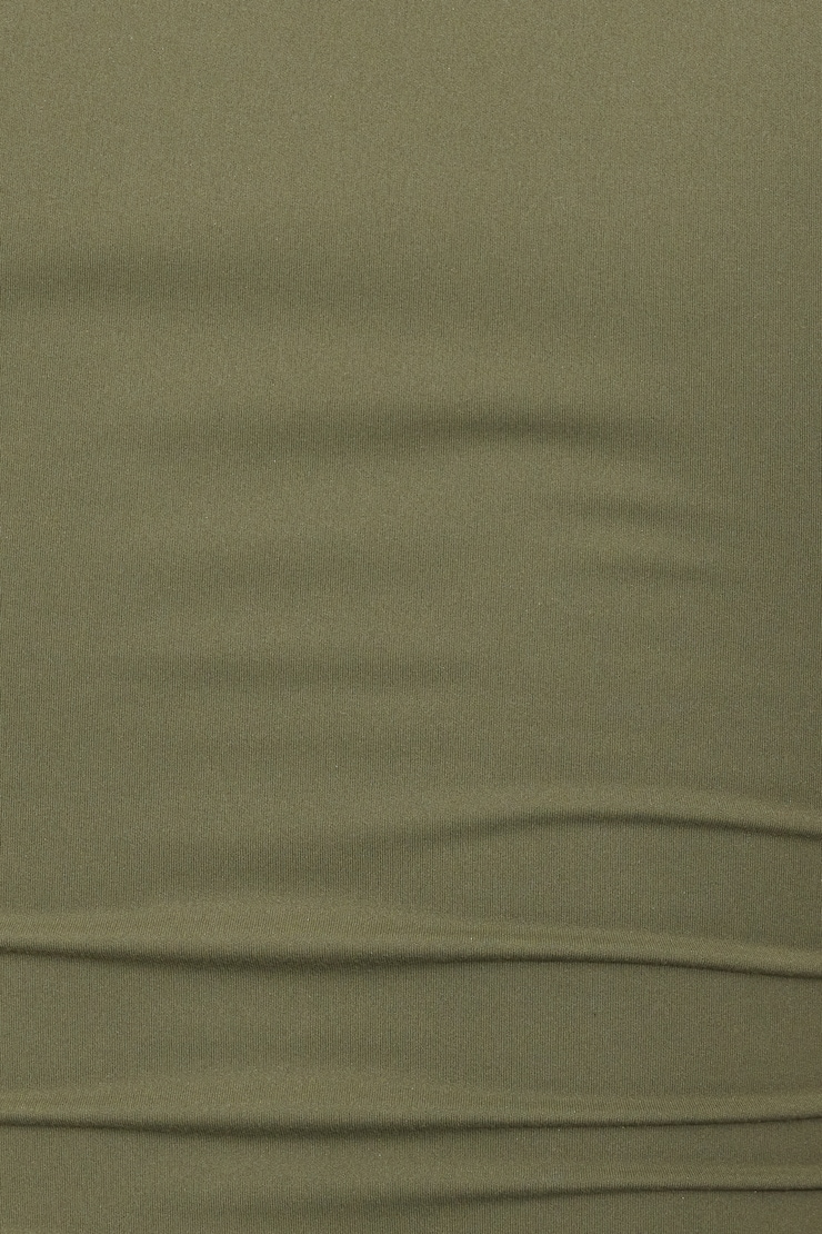 Haut à col en V montant Sleek