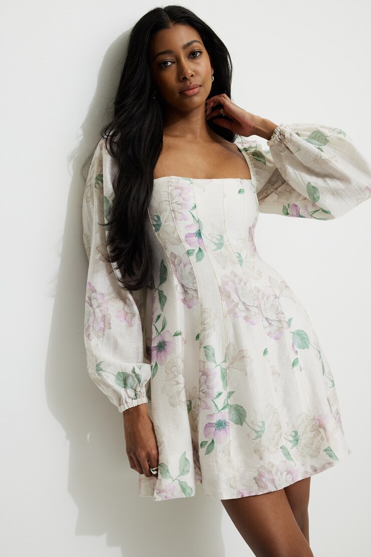 Minirobe Amelie à manches bouffantes Floral rose clair large
