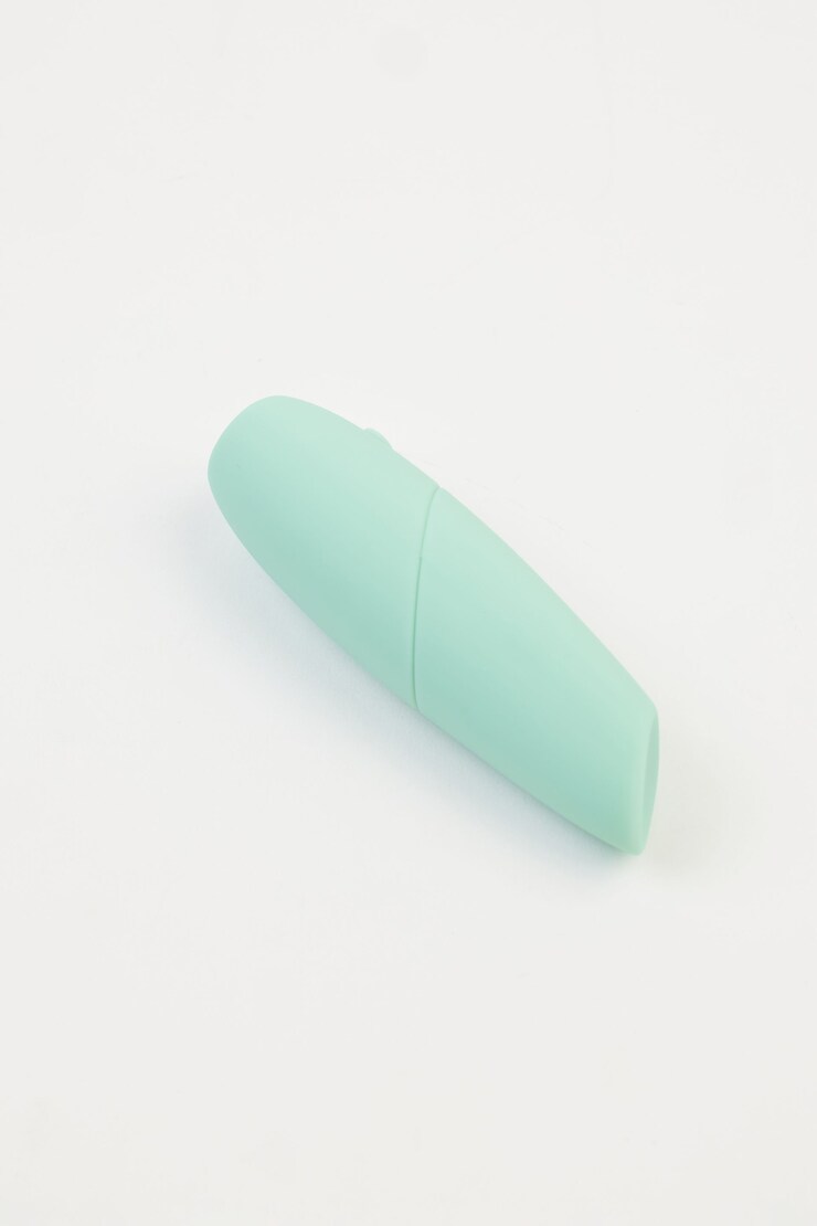 SMILE MAKERS | The Whisperer Vibrator Mint large