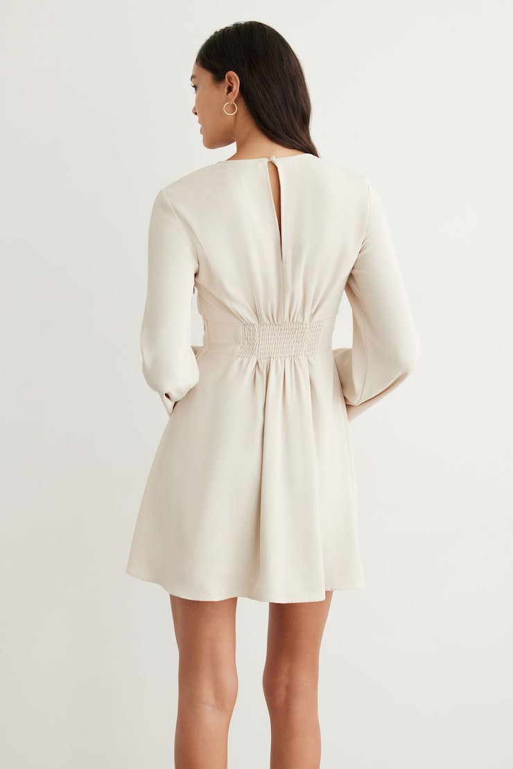 Robe évasée à manches longues Flora Beige jour de pluie large