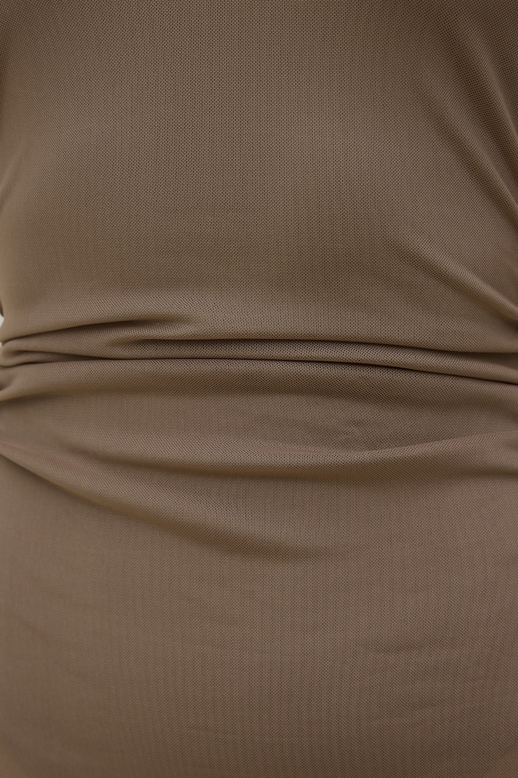 Robe maxi en maille diaphane et col licou