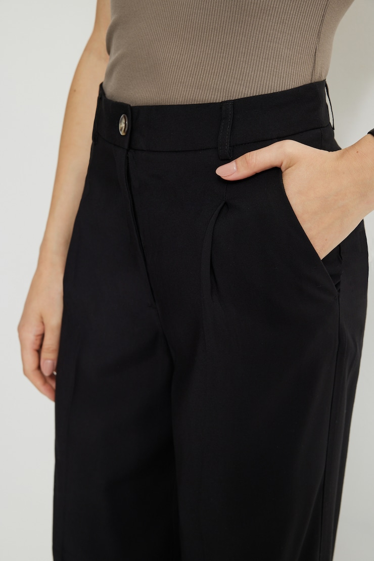 Pleated Straight Leg Twill Pants