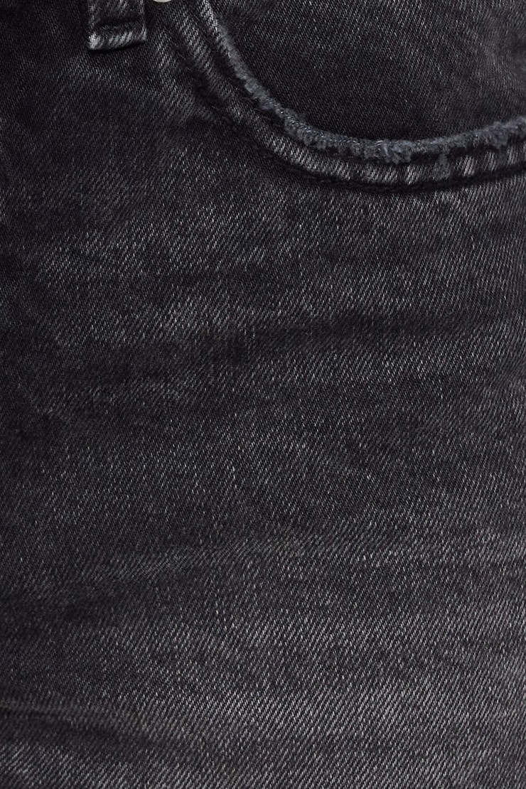 Classic Cut-Off Mom Jean Shorts
