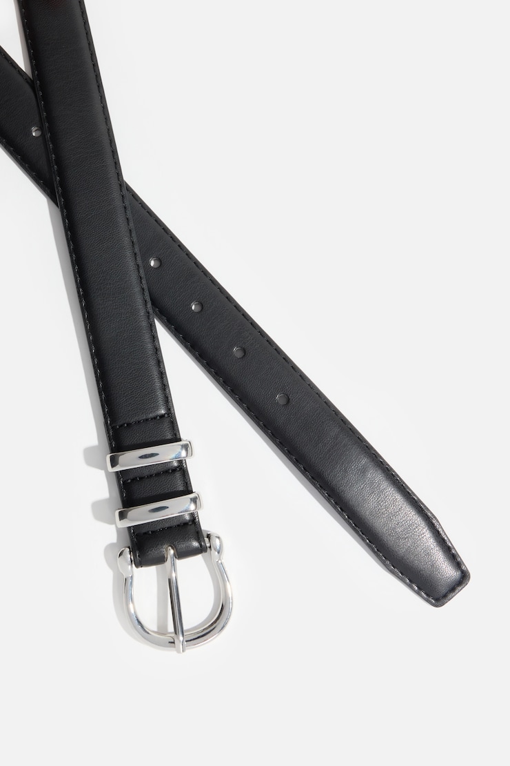 Classic Faux Leather Belt Black / Silver large