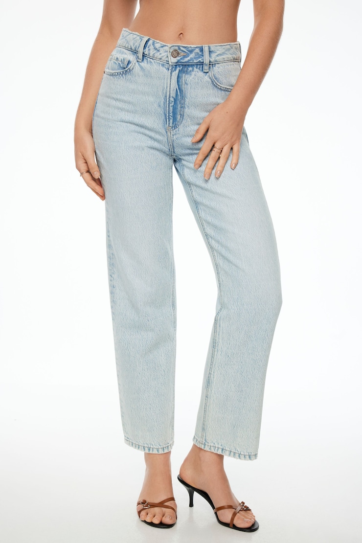 Justina Straight Leg Jeans Light Indigo/Lonesome large