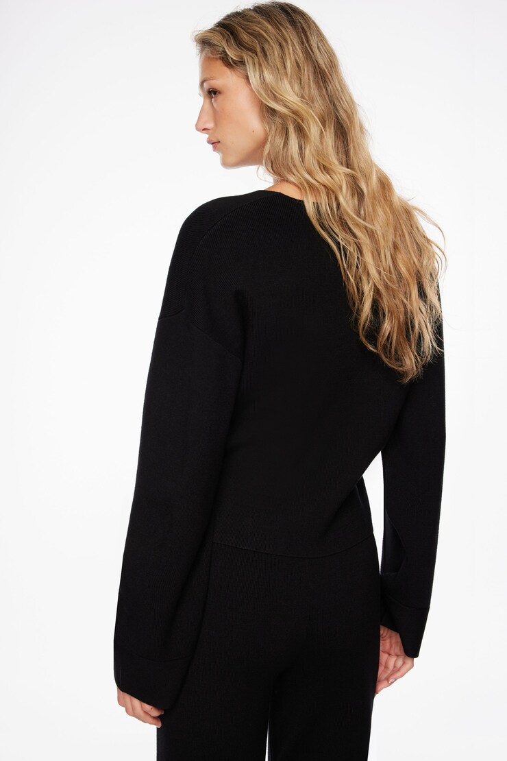 Long Sleeve V Neck Sweater Jet Black  large