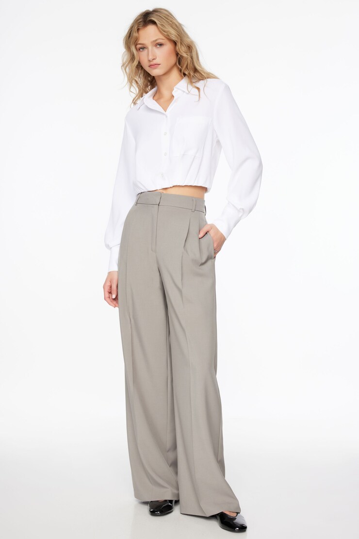 Bailey Cropped Button Up Shirt Bright White large