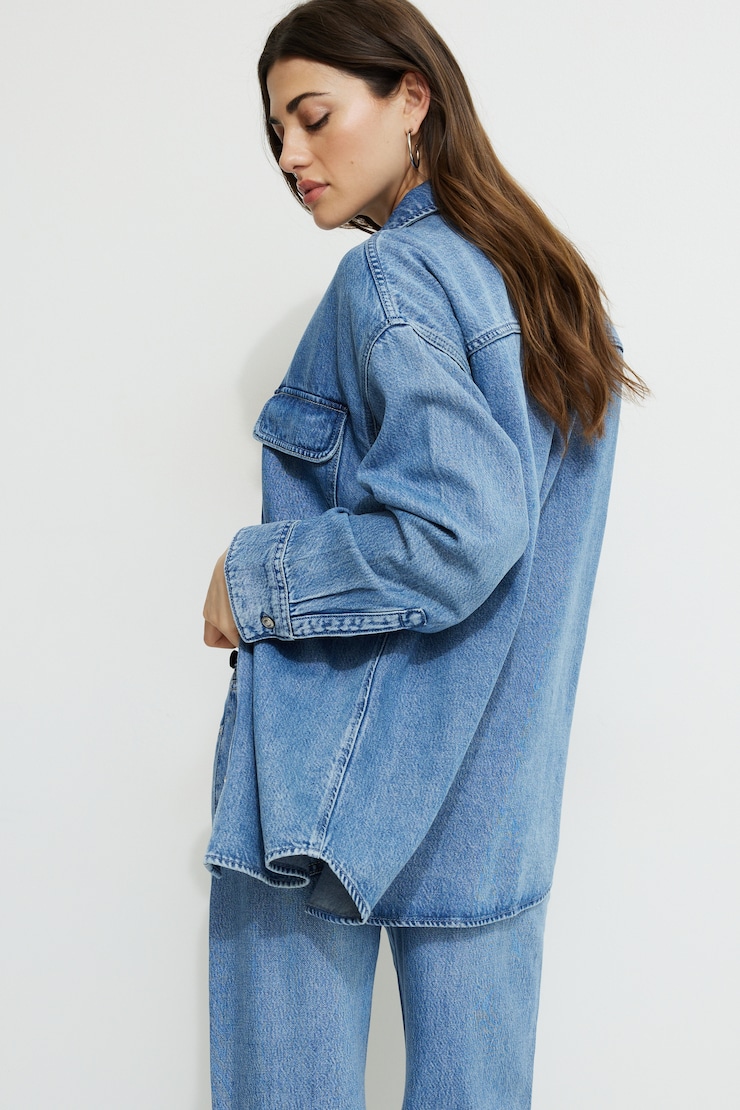 Oversized Tencel™ Denim Shirt Medium Indigo / Oxford Blue large