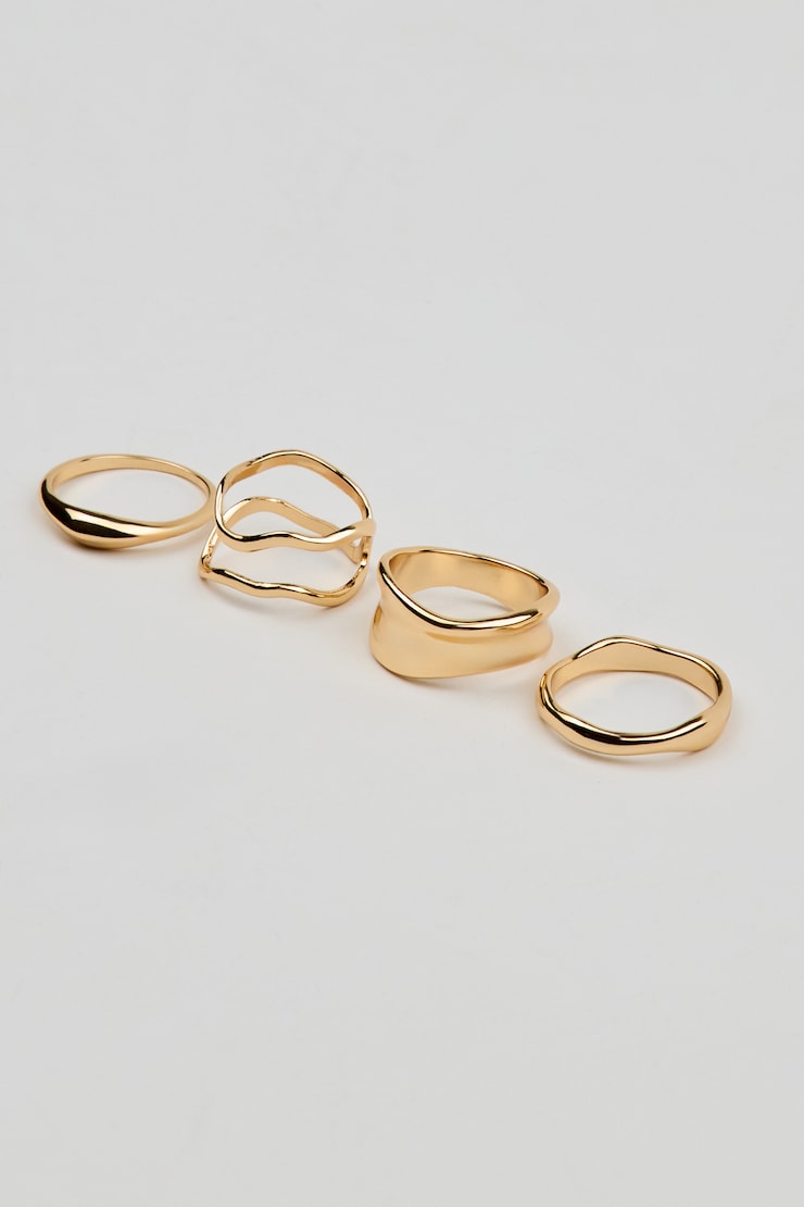 Set of 4 Wavy Minimal Rings, Gold, large