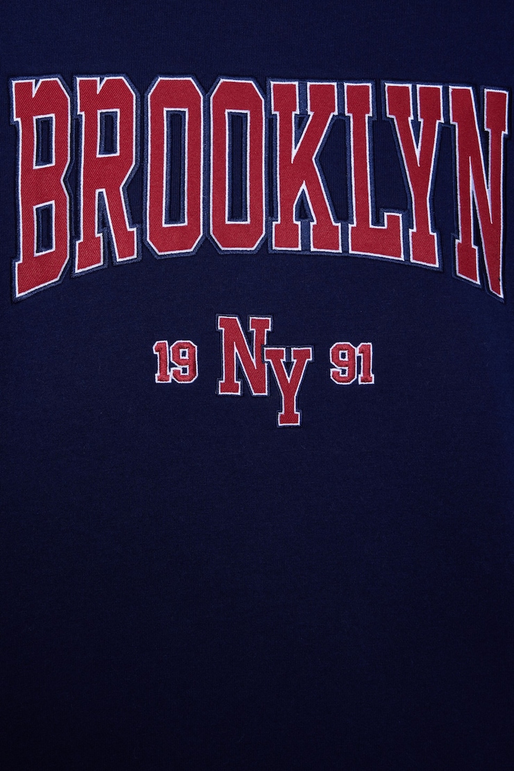 Oversized Tipping V-Neck, Maritime Blue with "Brooklyn" Art, large