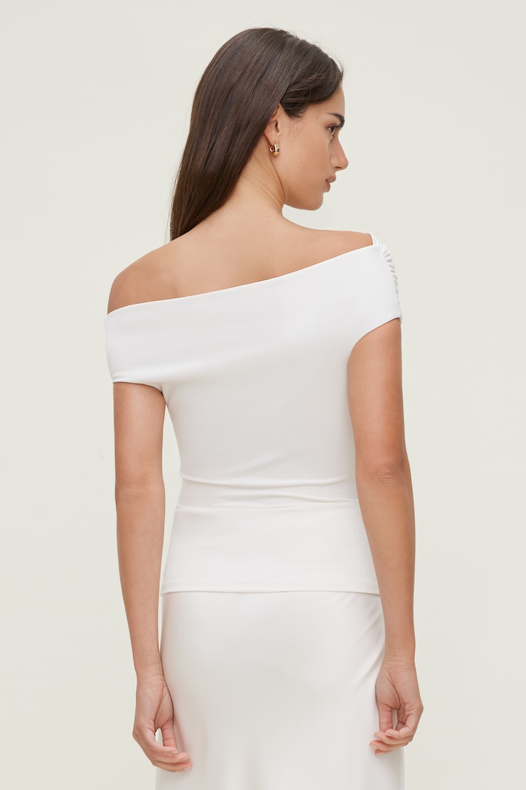 Sculpt Buckle Detail Top