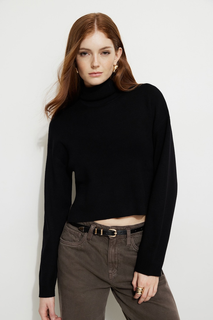 Cropped Turtleneck Sweater Jet Black large