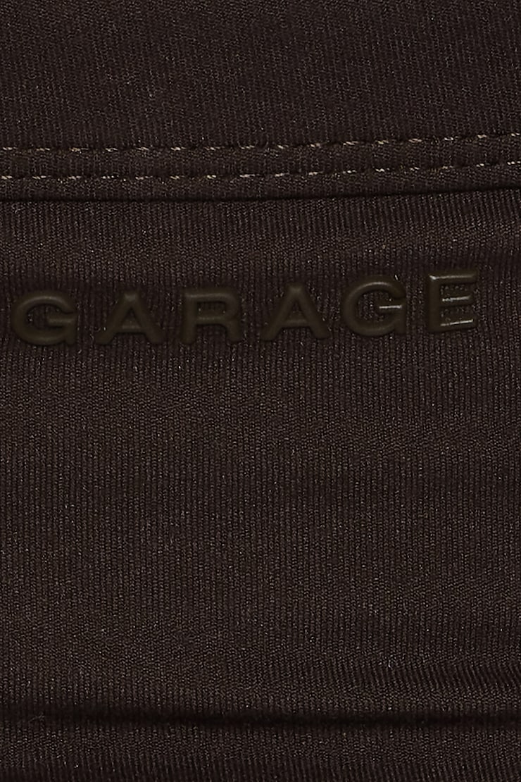 Active Portrait Halter Top