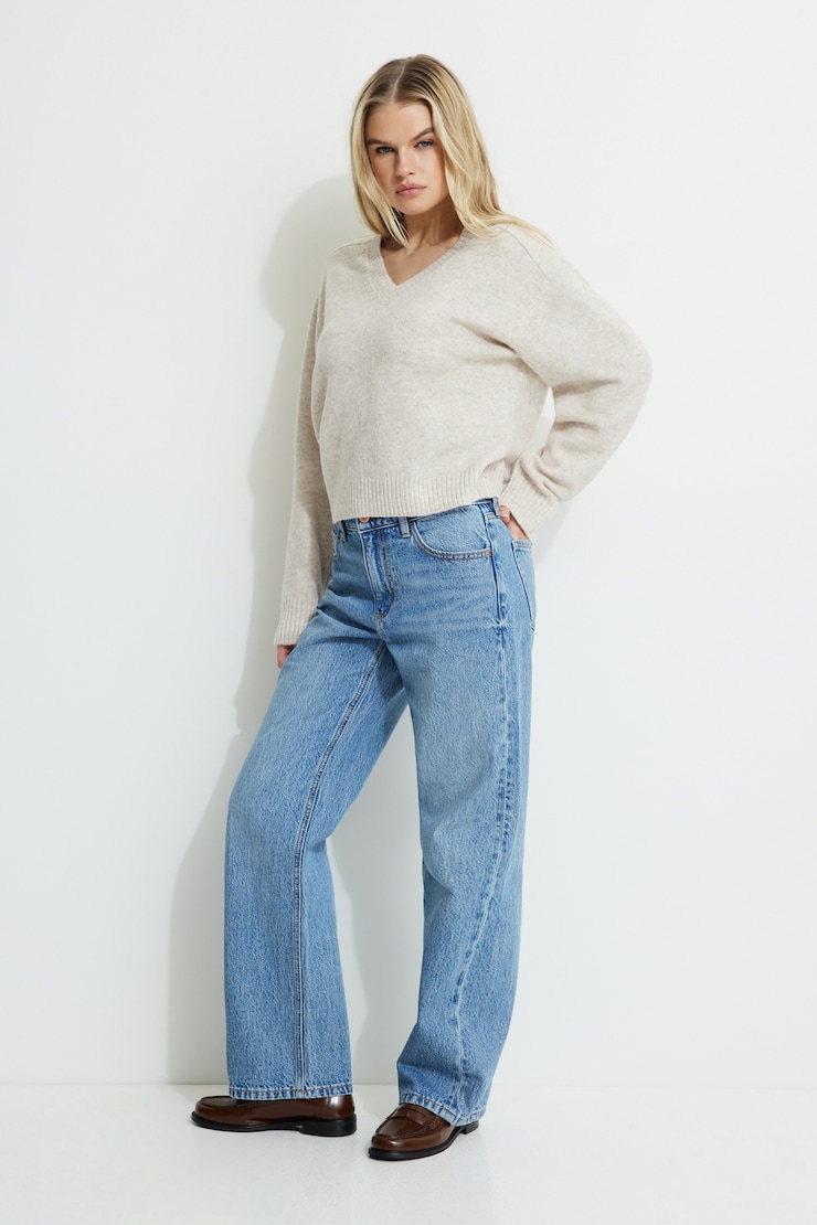 Heavenlyarn™ V Neck Sweater Butter Cookie large