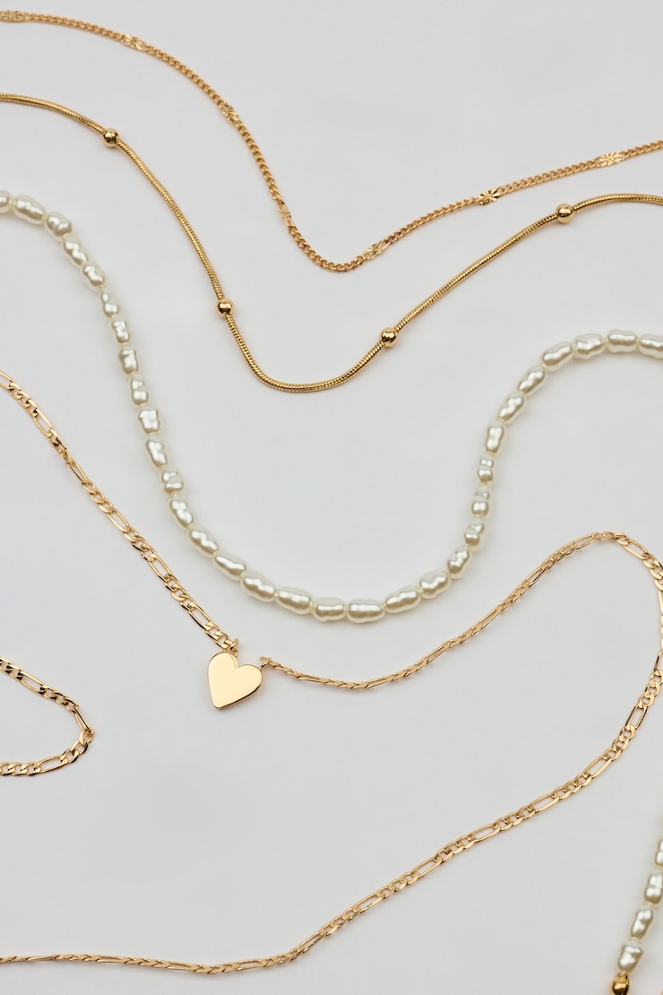 Set of 4 Heart & Pearls Necklaces, Gold, large