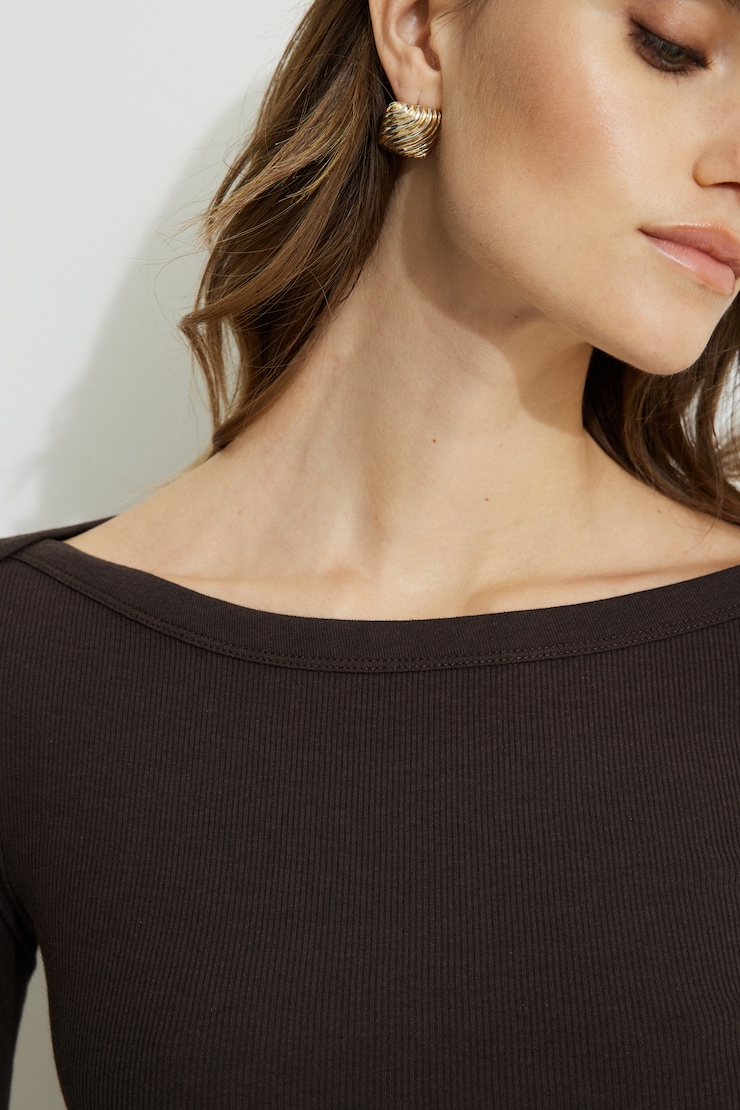 Ribbed Three Quarter Sleeve T Shirt Java large