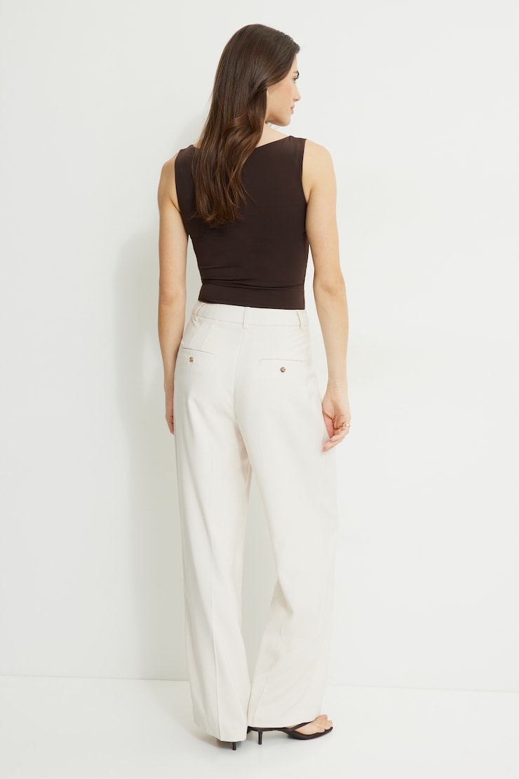 Pantalon plissé à jambe droite en twill Blanc cassé perle polie large