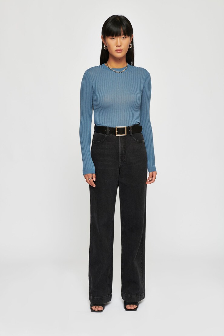 Long Sleeve Crew Neck Sweater Captain Blue large