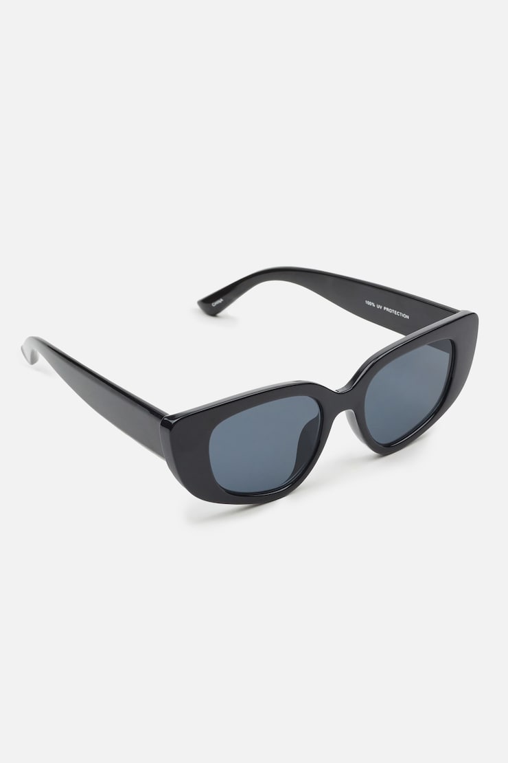 Chunky Cat Eye Sunglasses, Jet Black, large