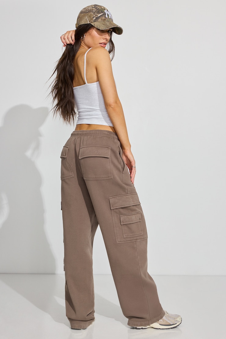 UltraFleece Cargo Sweatpants, Washed Wild Mushroom Brown, large