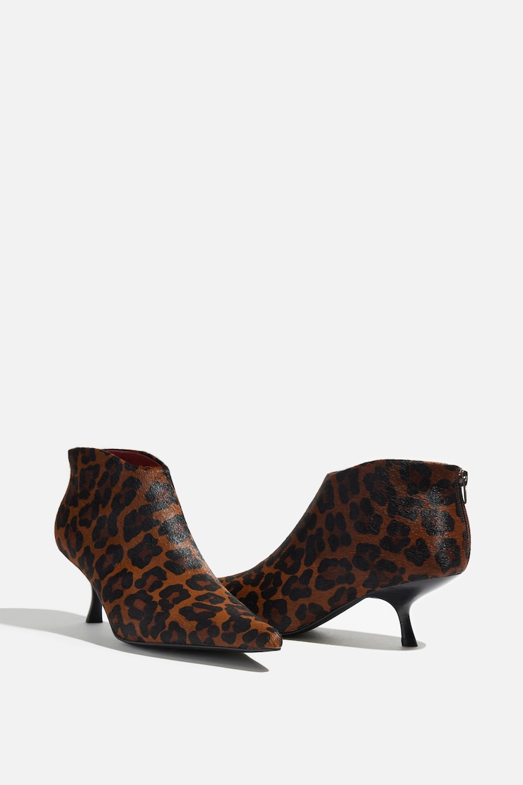 JEFFREY CAMPBELL | Hooked-F Boots Brown Black Cheetah large