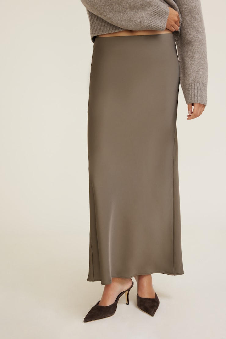 Jupe maxi en satin Brun champignon sauvage large