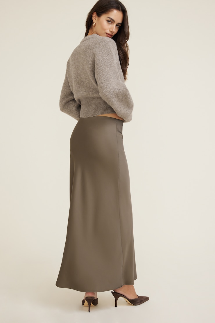 Jupe maxi en satin Brun champignon sauvage large