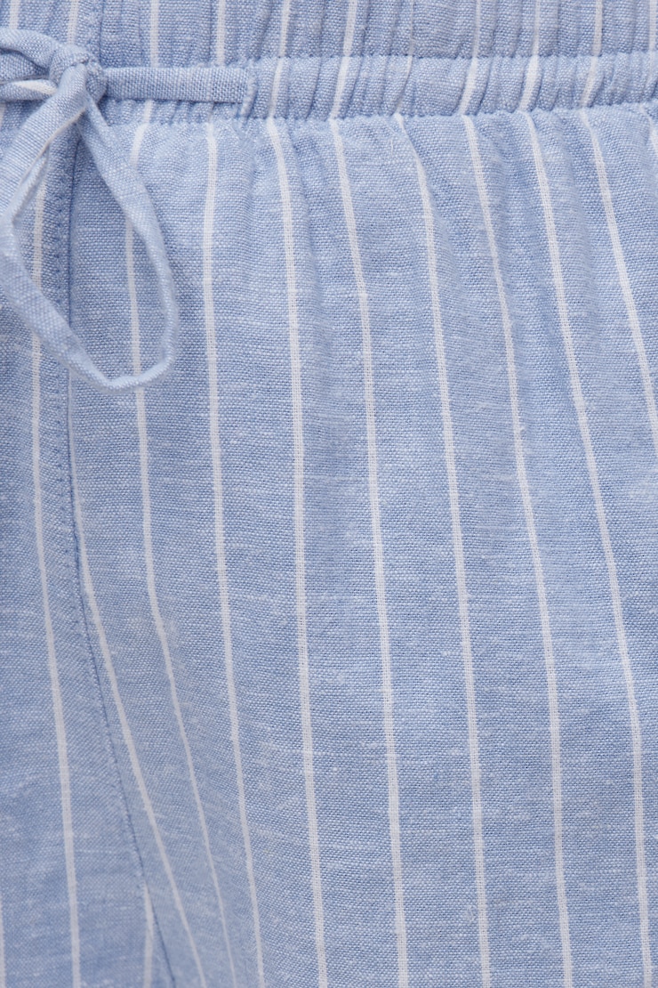 Short en lin à enfiler