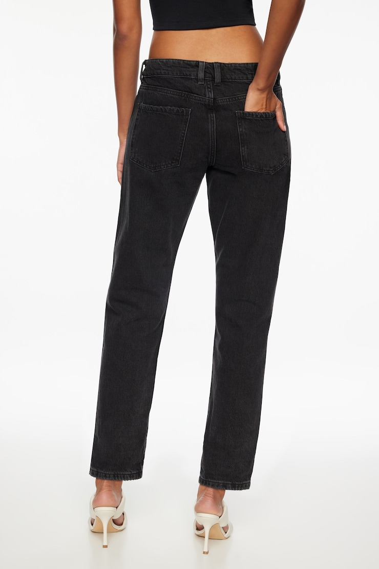Devyn Low-Rise Boyfriend Jeans Night Fall Black large