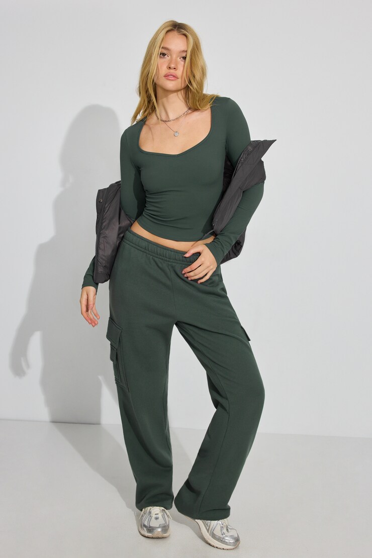Sleek Long Sleeve T Shirt, Urban Chic Green, large