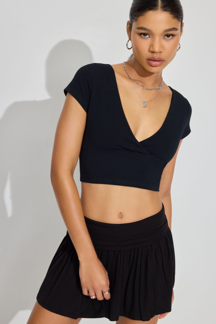 Plunge Crossover T Shirt, Jet Black, large
