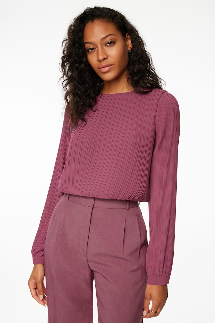 Long Sleeve Pleated Top Purple | Dynamite