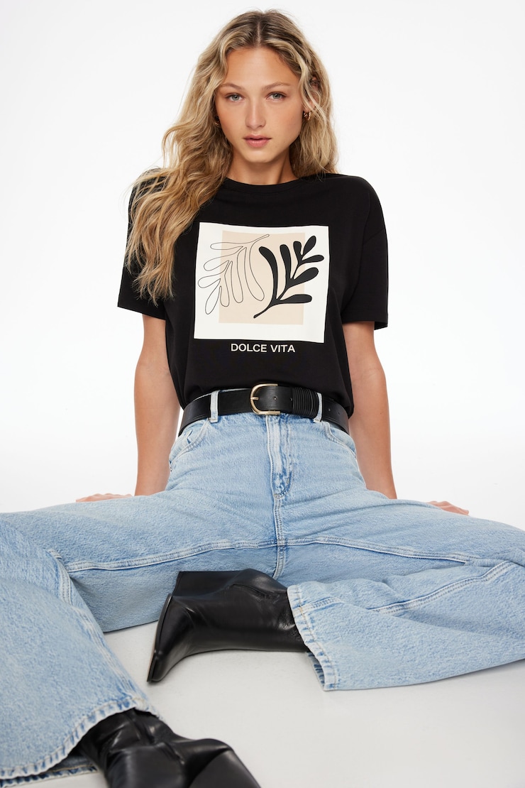 T-shirt Arlo Noir encre + art « Dolce Vita » large