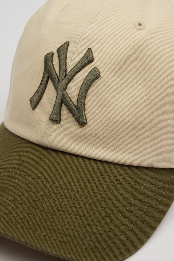 47 BRAND Two-Tone Clean Up Cap - NY, Natural/Martini Green, large