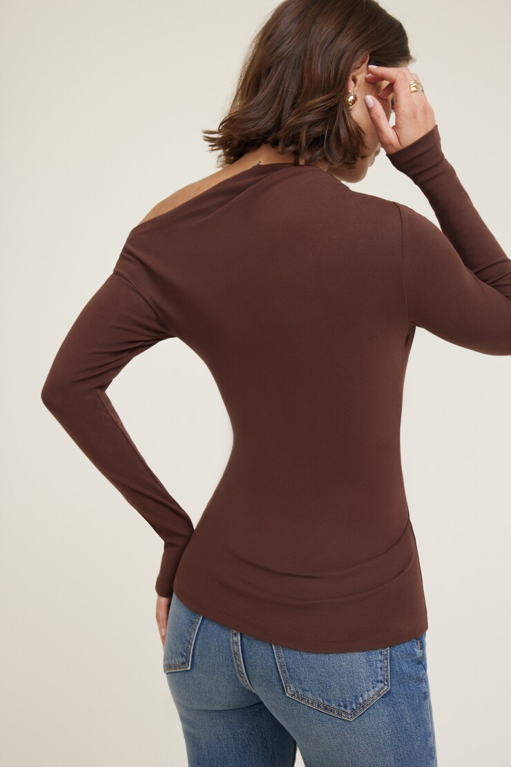 Cleo Long Sleeve Off Shoulder Top BROWN | Dynamite