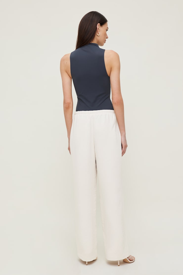 Leo Airflow Wide Leg Pants