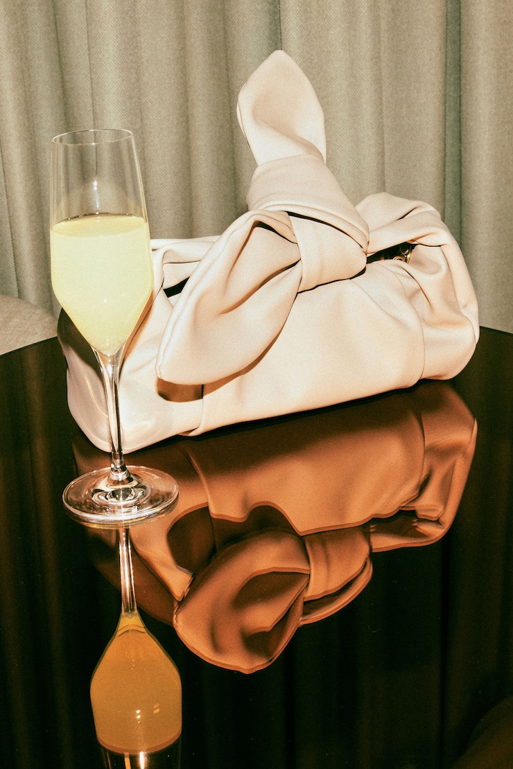 Sac à main plié avec nœud Beige taupe  large