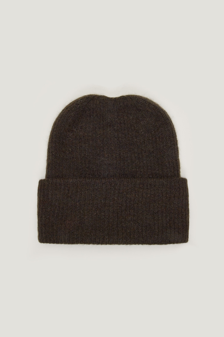 Tuque repliée en tricot